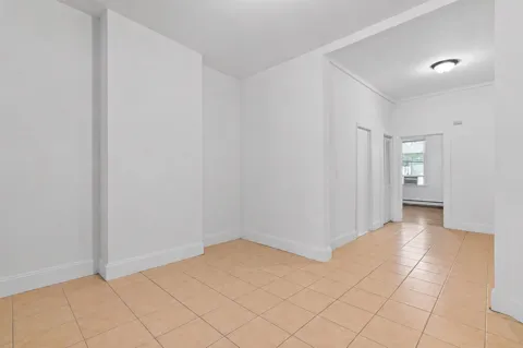86 GRIFFITH ST