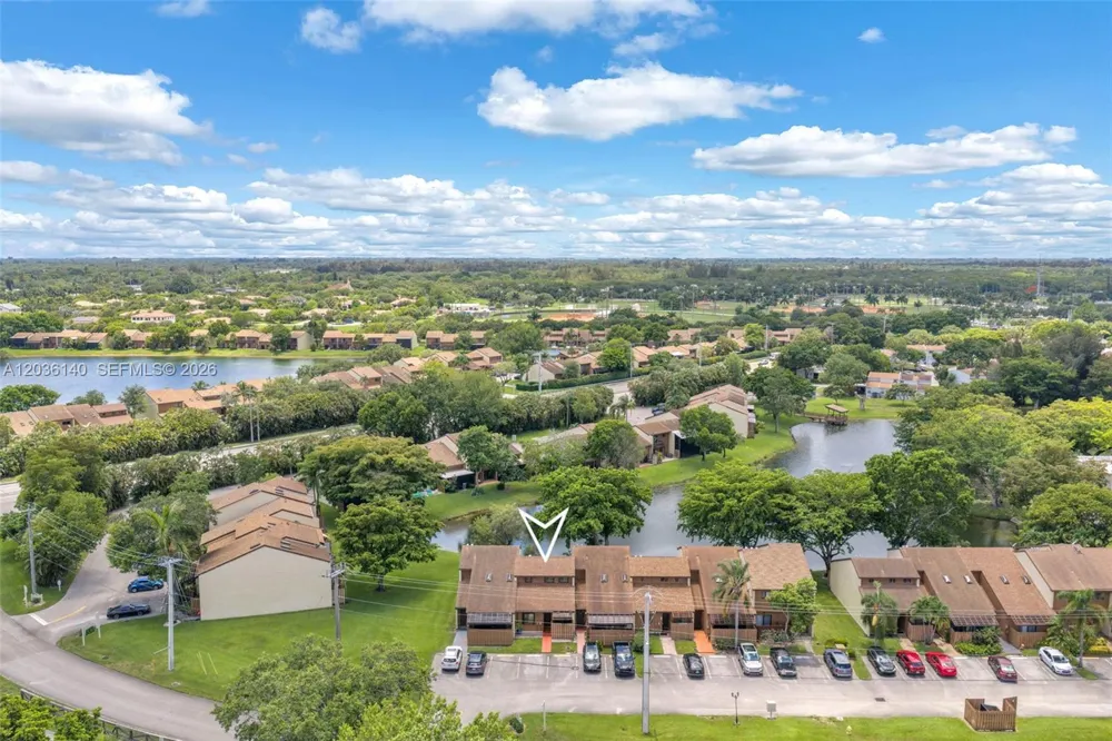4171 SW 85th Ave Davie, FL 33328