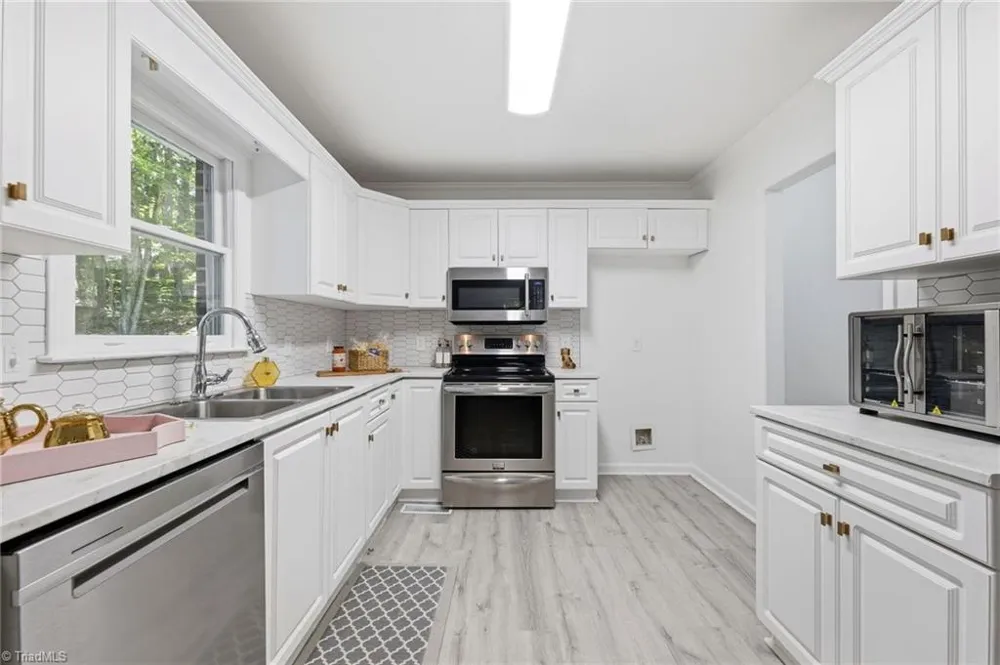 804 Salem Court Asheboro, NC 27205