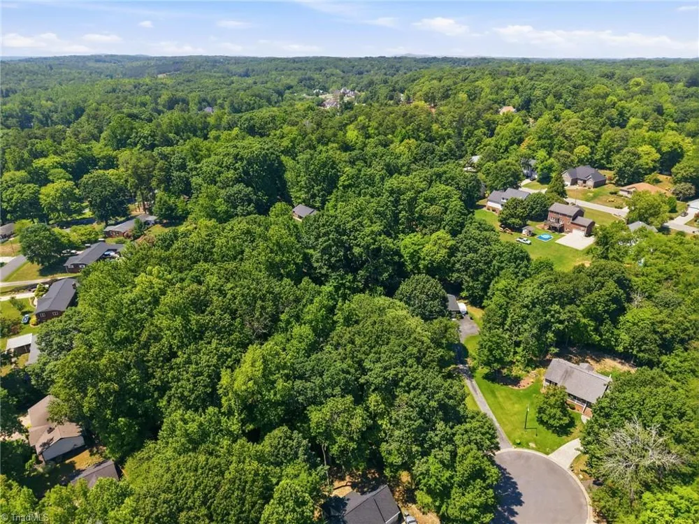 804 Salem Court Asheboro, NC 27205