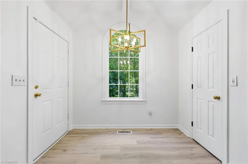 804 Salem Court Asheboro, NC 27205