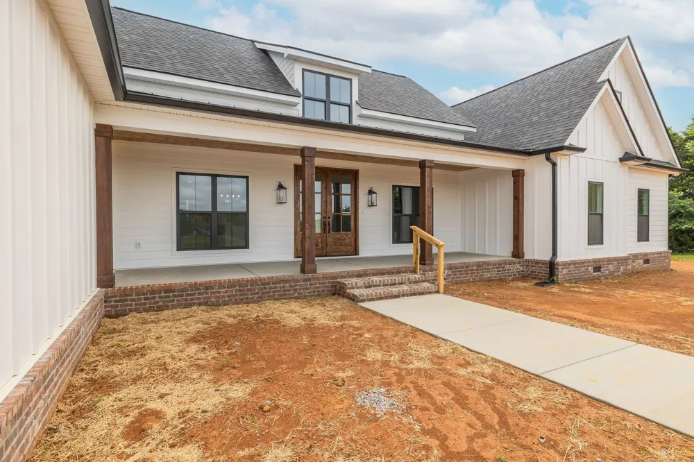 4 Old Zion Rd Columbia, TN 38401