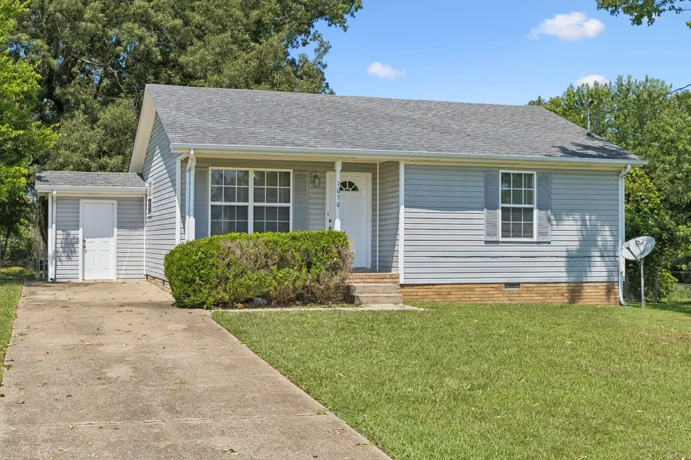 1030 Bush Ave Oak Grove, KY 42262