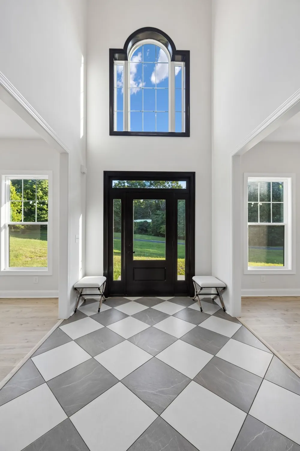 107 Miramare Way Adams, TN 37010