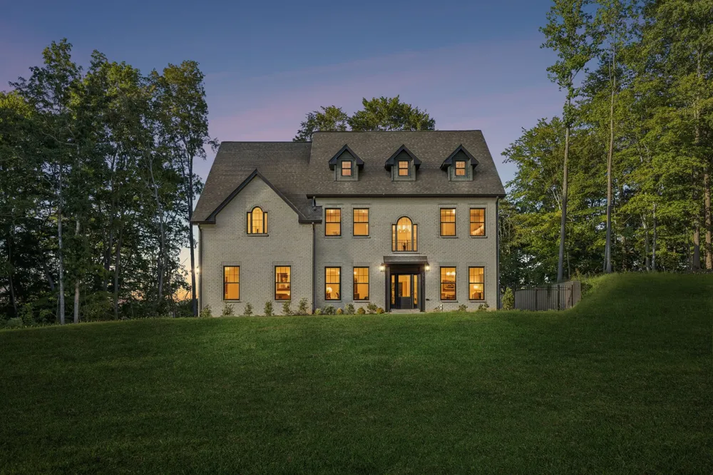 107 Miramare Way Adams, TN 37010