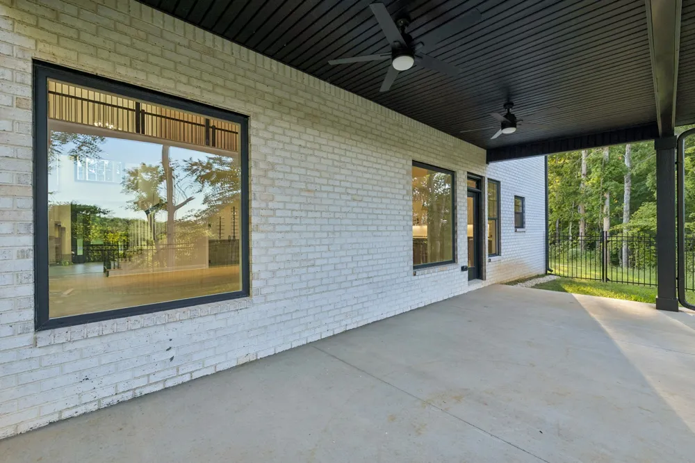 107 Miramare Way Adams, TN 37010