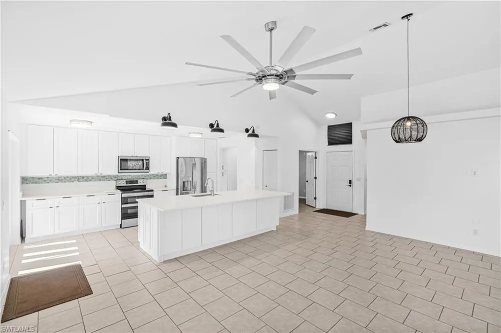 15064 Cloverdale Drive Fort Myers, FL 33919