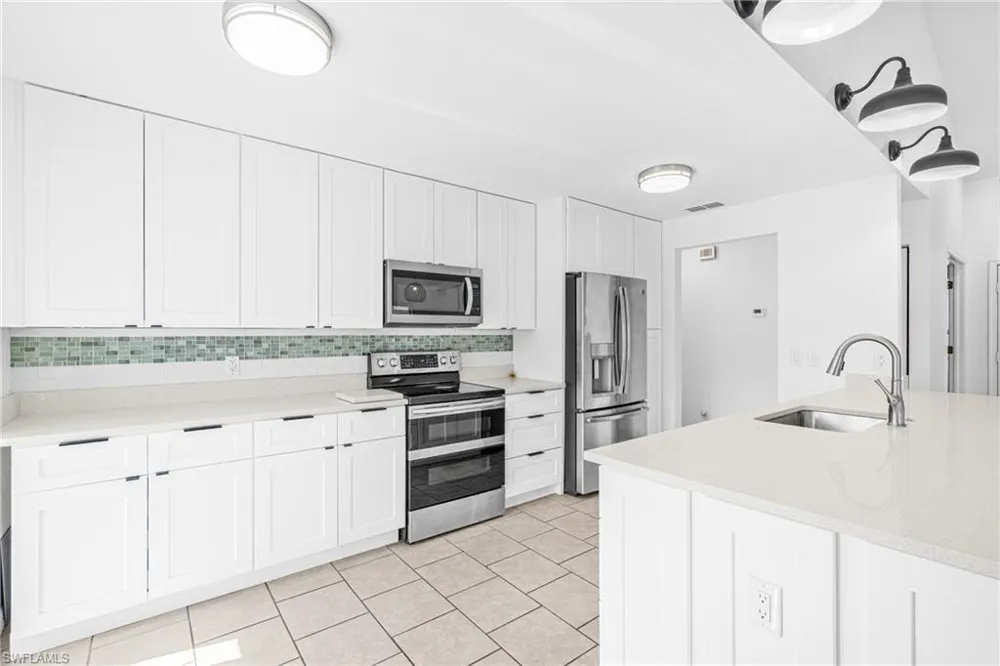 15064 Cloverdale Drive Fort Myers, FL 33919