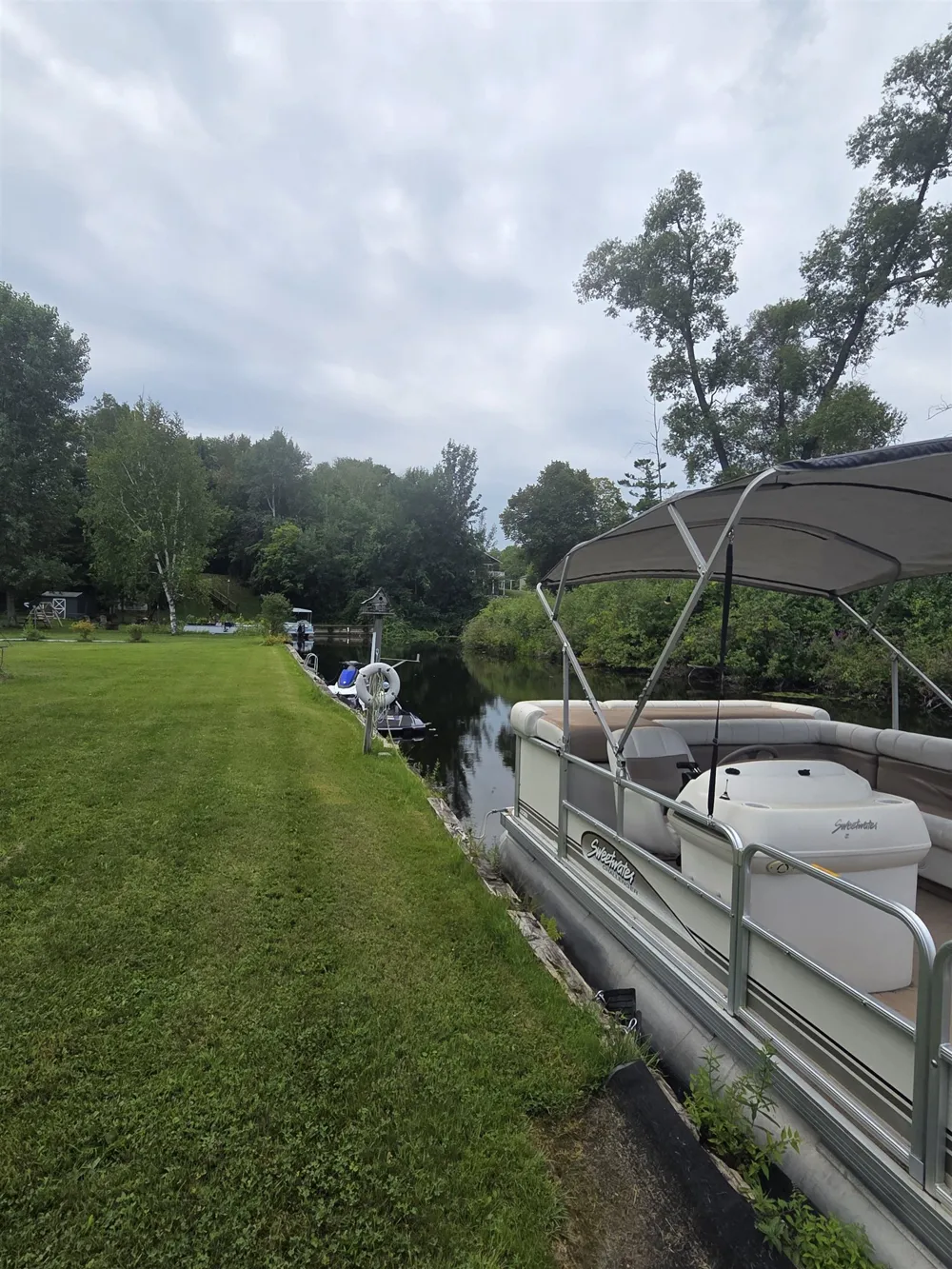 4737 Peninsula Road Plainfield Township, MI 48739