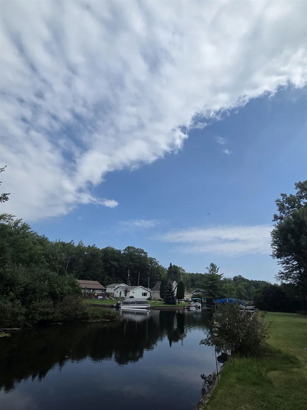4737 Peninsula Road Plainfield Township, MI 48739