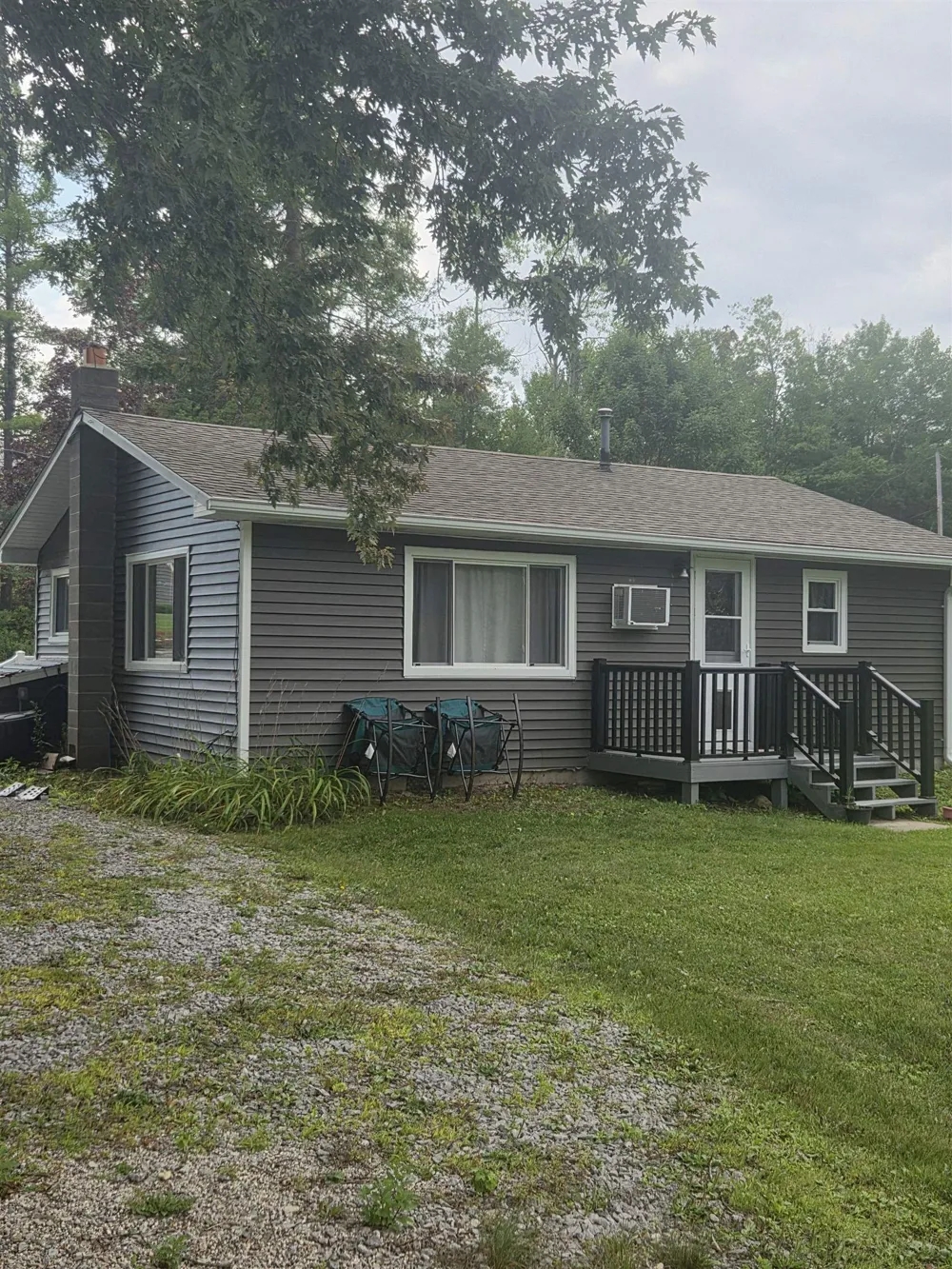 4737 Peninsula Road Plainfield Township, MI 48739