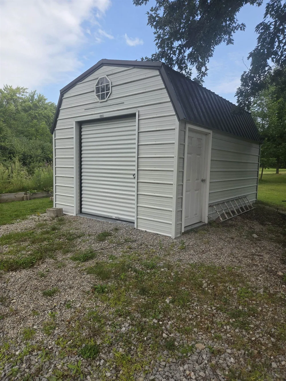 4737 Peninsula Road Plainfield Township, MI 48739