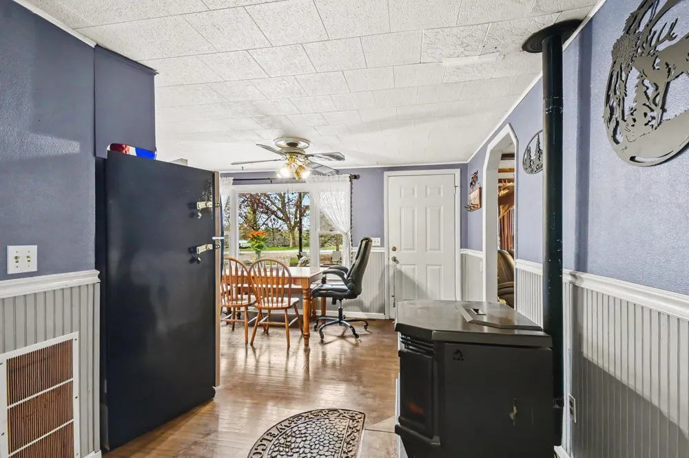 280 Sage Lake Road Hill Township, MI 48739