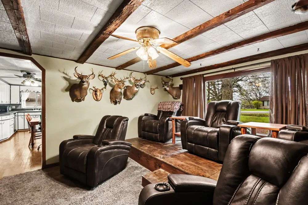280 Sage Lake Road Hill Township, MI 48739