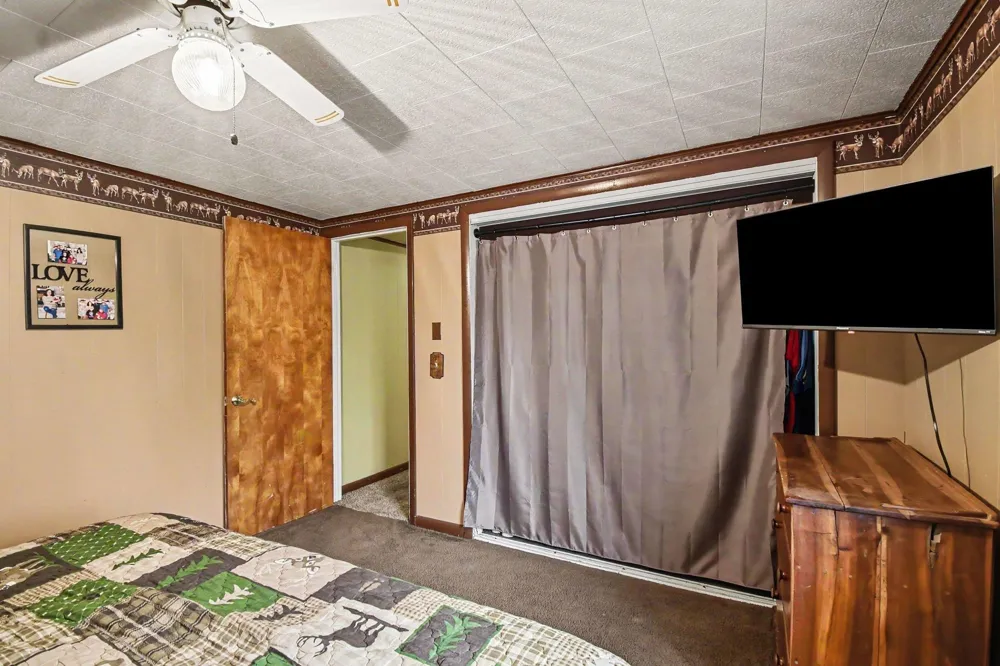 280 Sage Lake Road Hill Township, MI 48739
