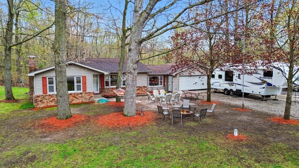 280 Sage Lake Road Hill Township, MI 48739