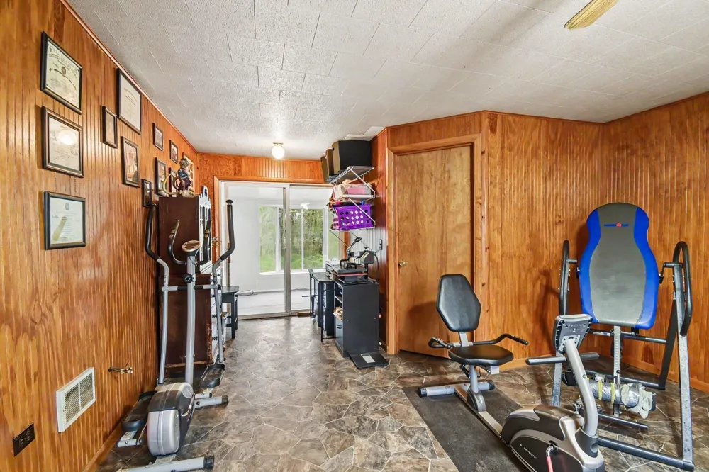 280 Sage Lake Road Hill Township, MI 48739