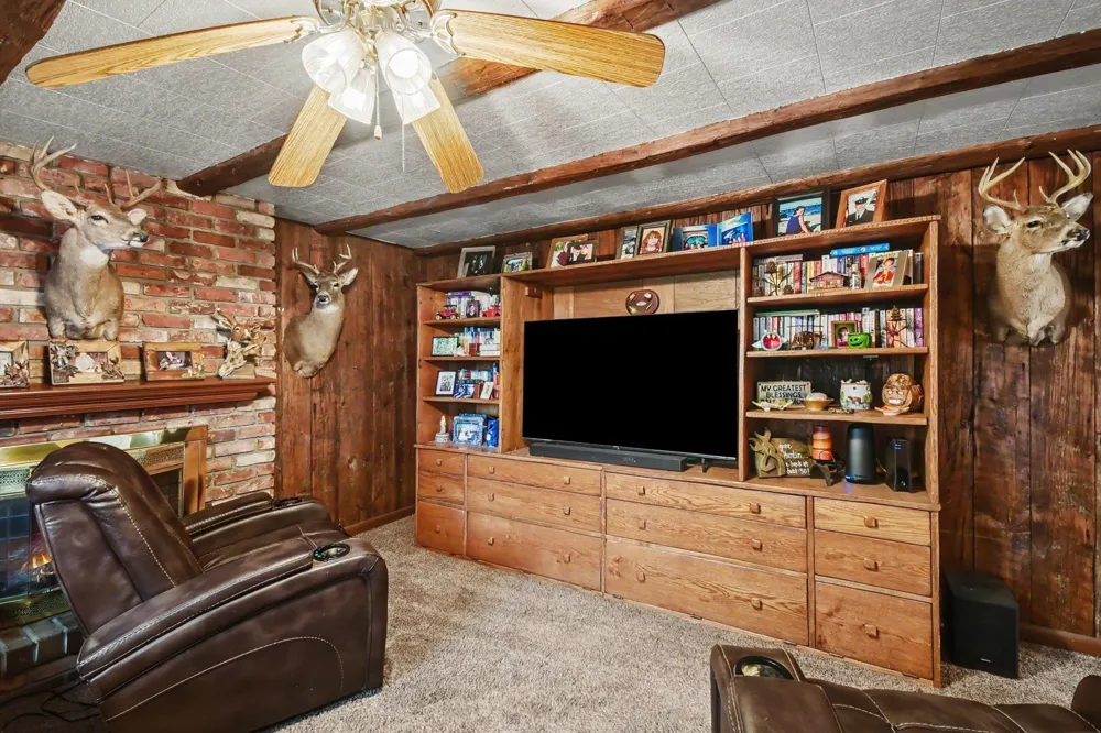280 Sage Lake Road Hill Township, MI 48739