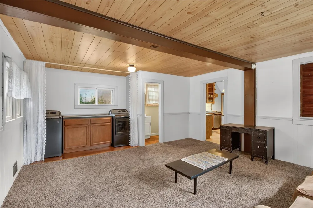 19540 70th Avenue Highland Township, MI 49665