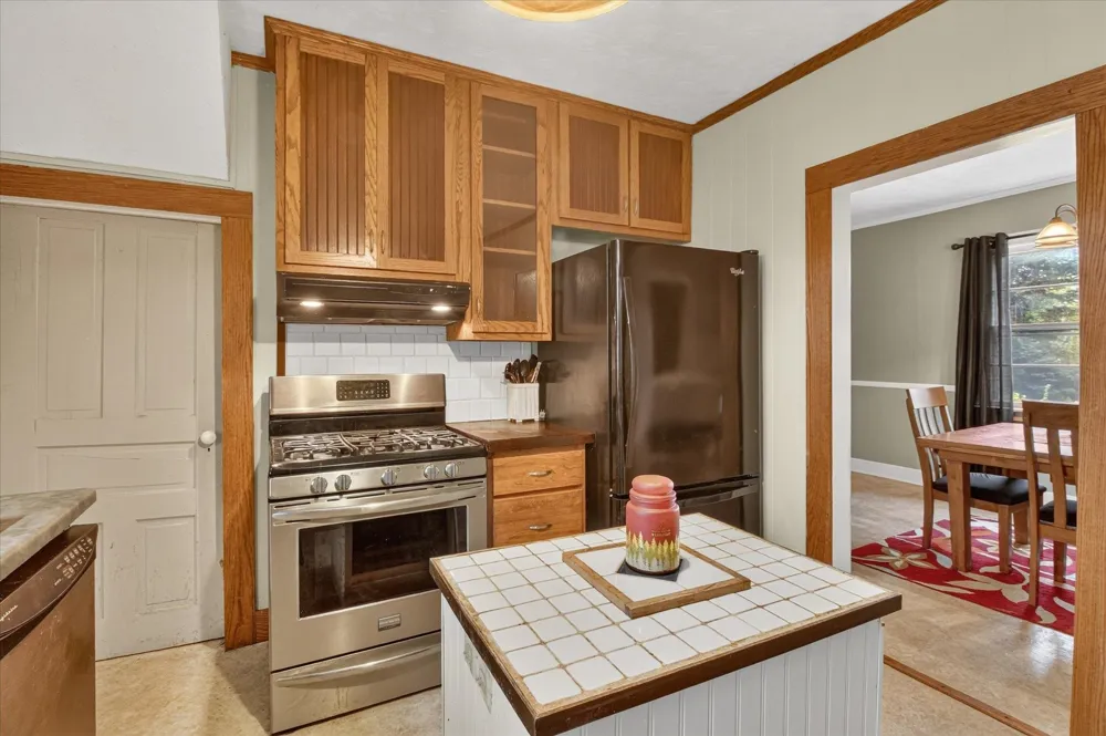 19540 70th Avenue Highland Township, MI 49665