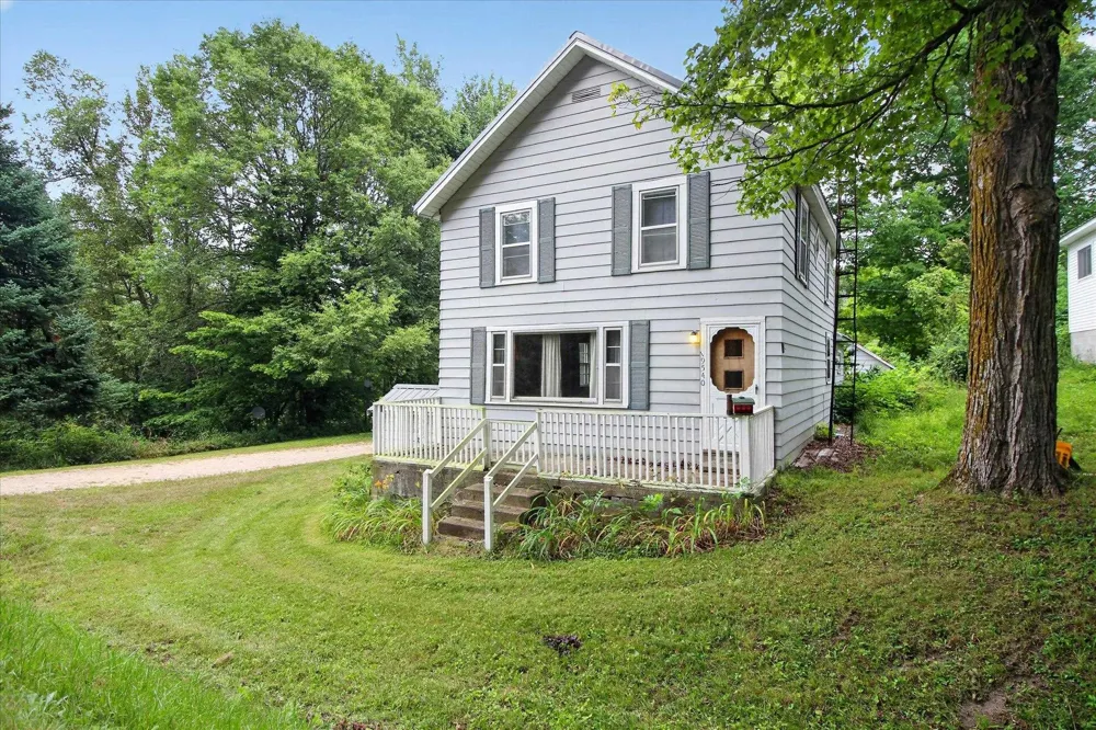 19540 70th Avenue Highland Township, MI 49665