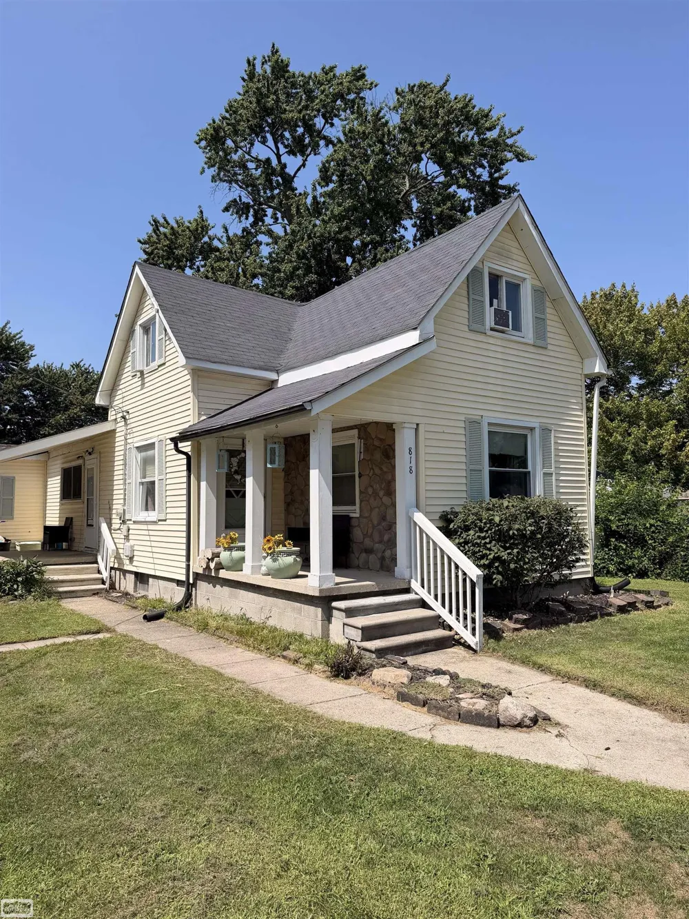 818 S 4th Street Marine City City, MI 48039