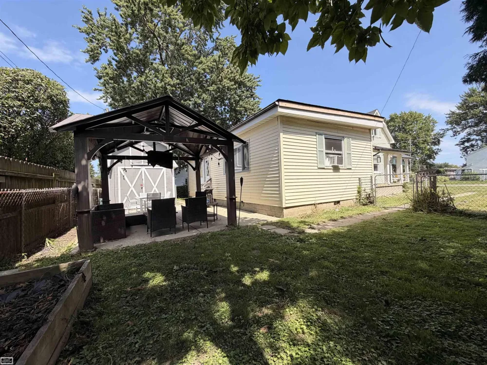 818 S 4th Street Marine City City, MI 48039