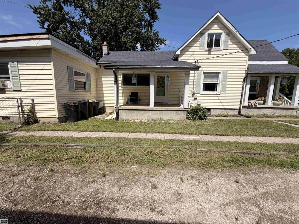 818 S 4th Street Marine City City, MI 48039