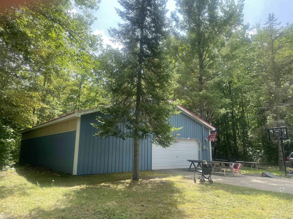 7894 Lakeside Boulevard Unknown, MI 48739