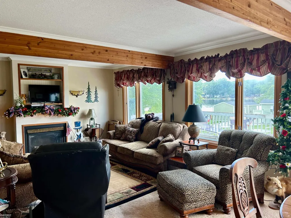 7894 Lakeside Boulevard Unknown, MI 48739