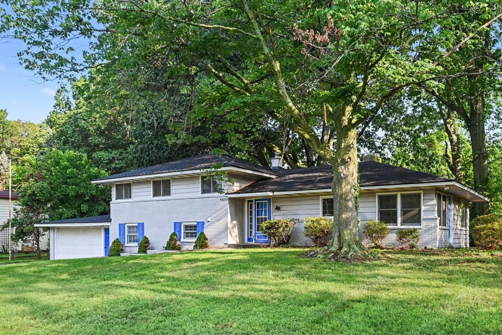 1511 Jerome Street Park Township, MI 49423