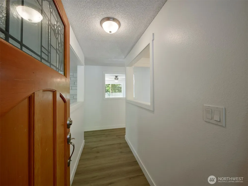 209 Sunset Drive Longview, WA 98632