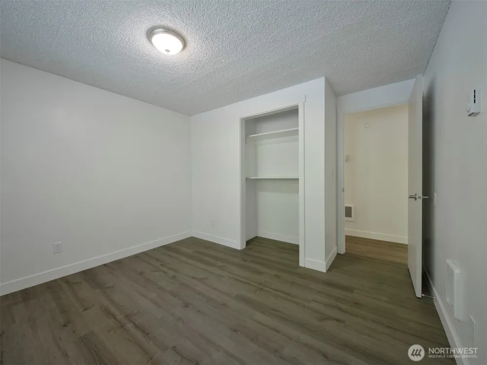 209 Sunset Drive Longview, WA 98632