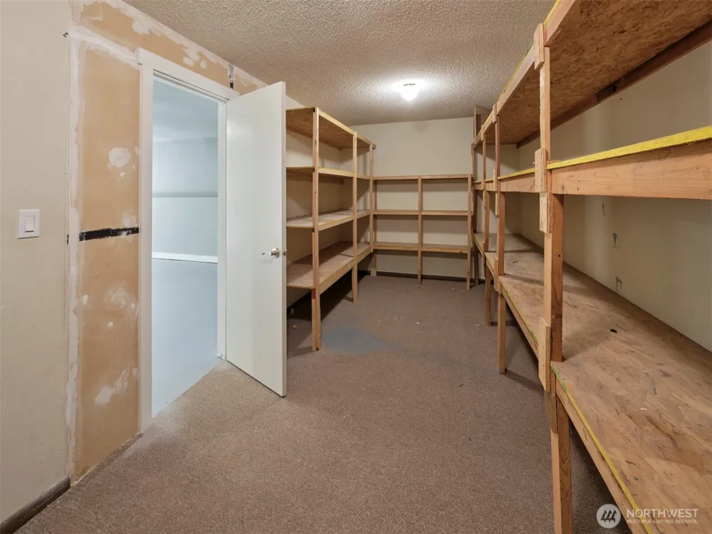 209 Sunset Drive Longview, WA 98632