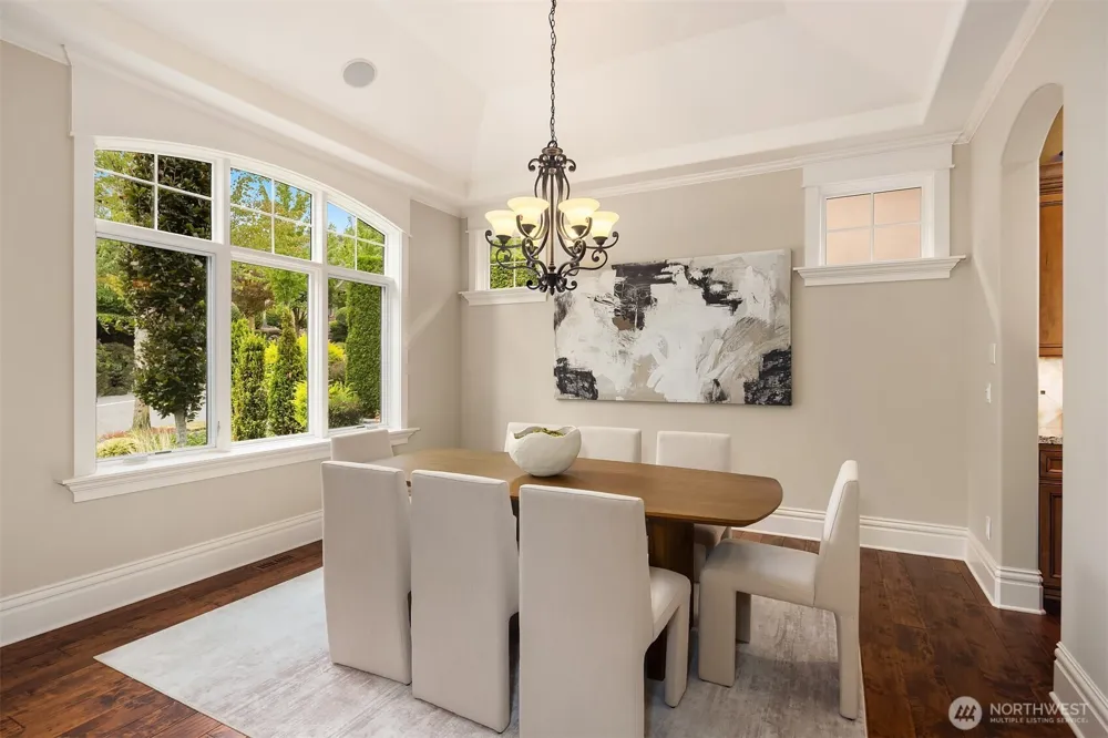 522 Timber Creek Drive NW Issaquah, WA 98027