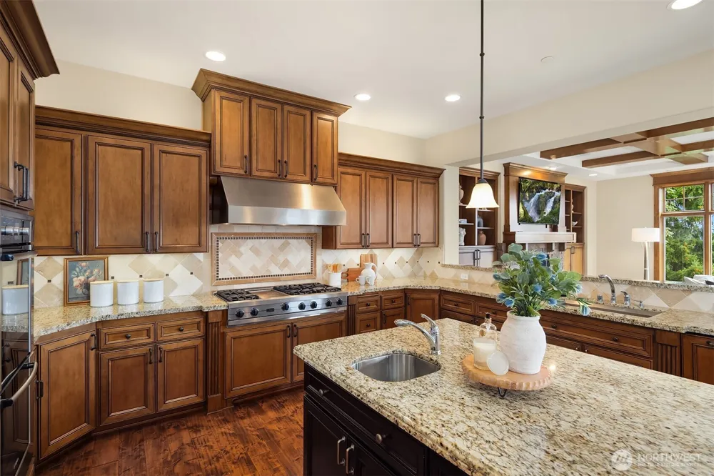 522 Timber Creek Drive NW Issaquah, WA 98027