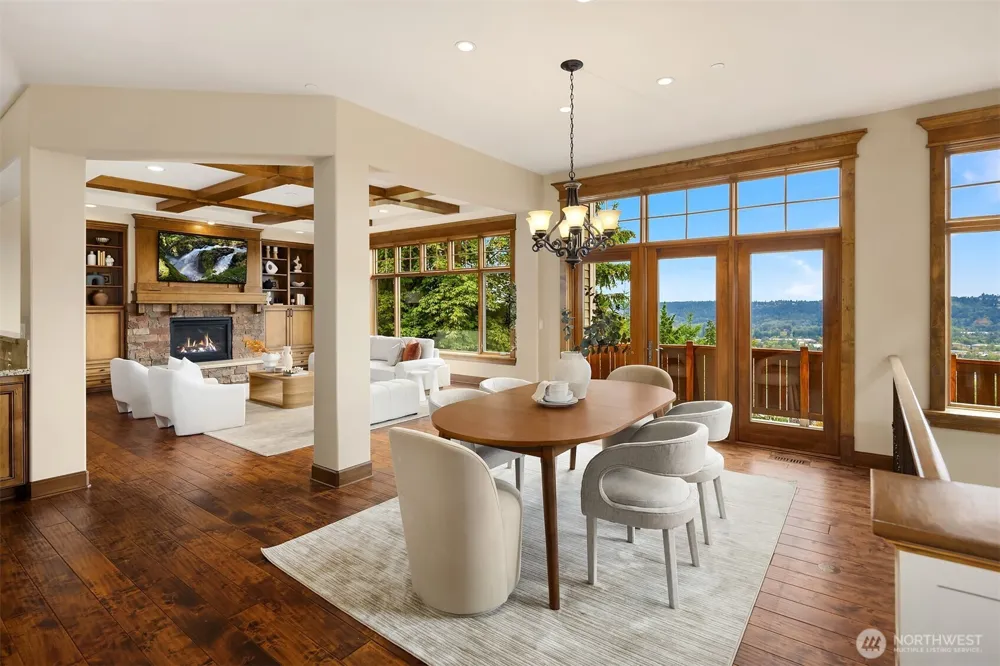 522 Timber Creek Drive NW Issaquah, WA 98027