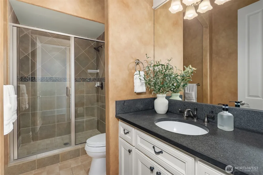 522 Timber Creek Drive NW Issaquah, WA 98027