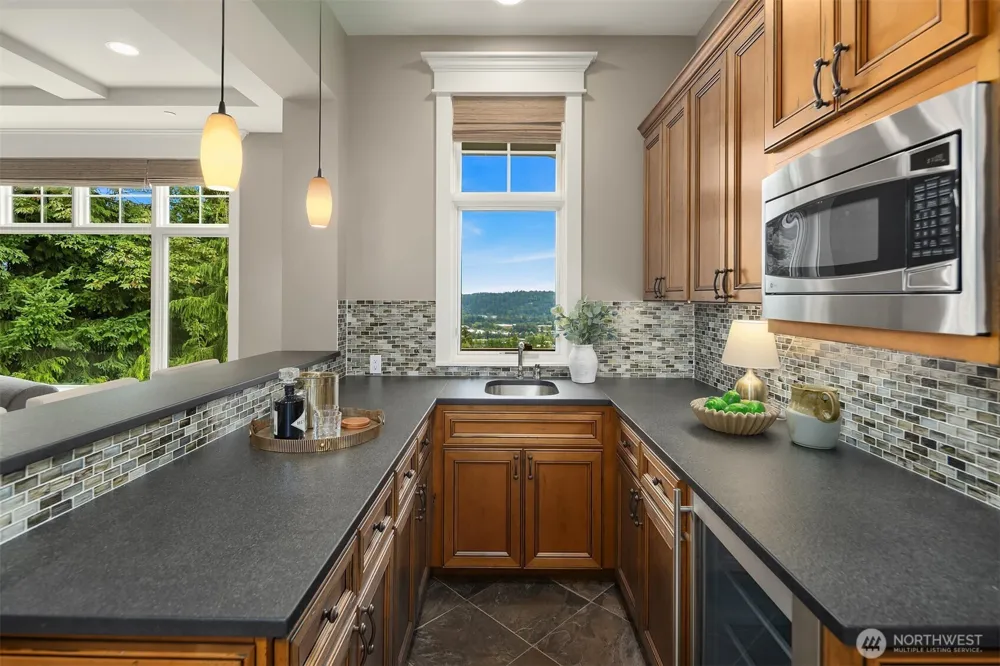 522 Timber Creek Drive NW Issaquah, WA 98027