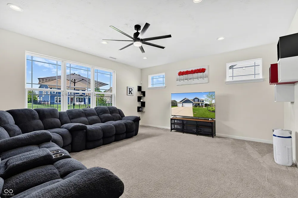 4916 Myrtle Drive Pittsboro, IN 46167