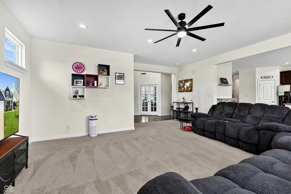 4916 Myrtle Drive Pittsboro, IN 46167