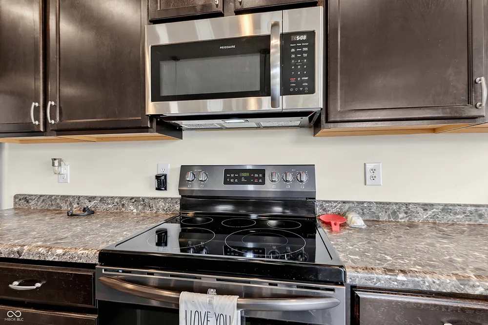 4916 Myrtle Drive Pittsboro, IN 46167