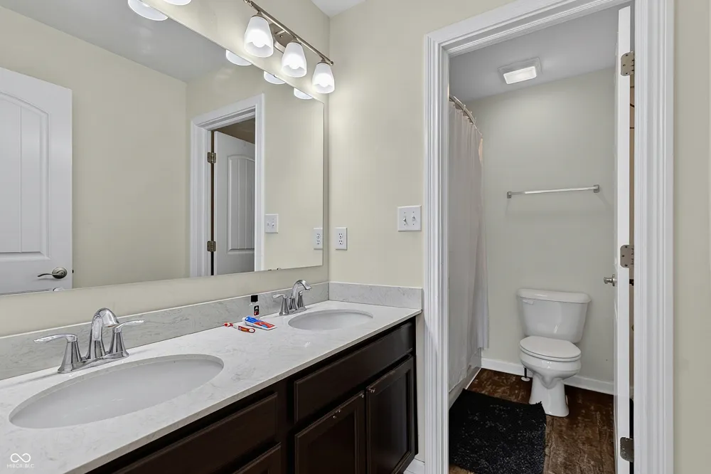 4916 Myrtle Drive Pittsboro, IN 46167
