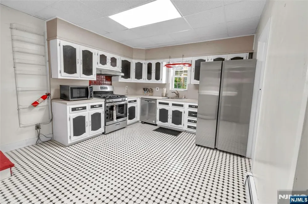 90 Cedar Street Ridgefield Park, NJ 07660