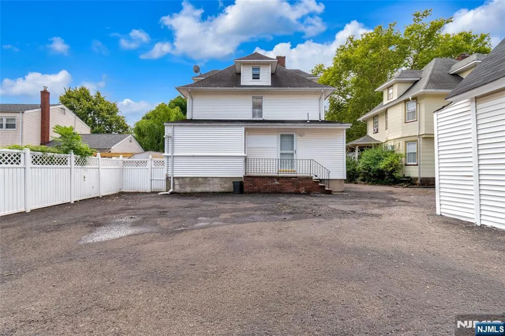 90 Cedar Street Ridgefield Park, NJ 07660