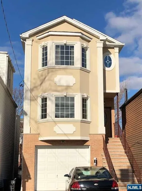 418 Jersey Street 1F+G