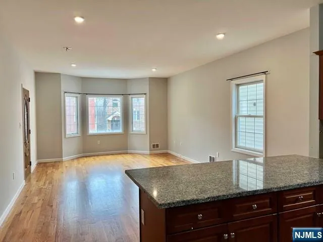 418 Jersey Street 1F+G Harrison, NJ 07029