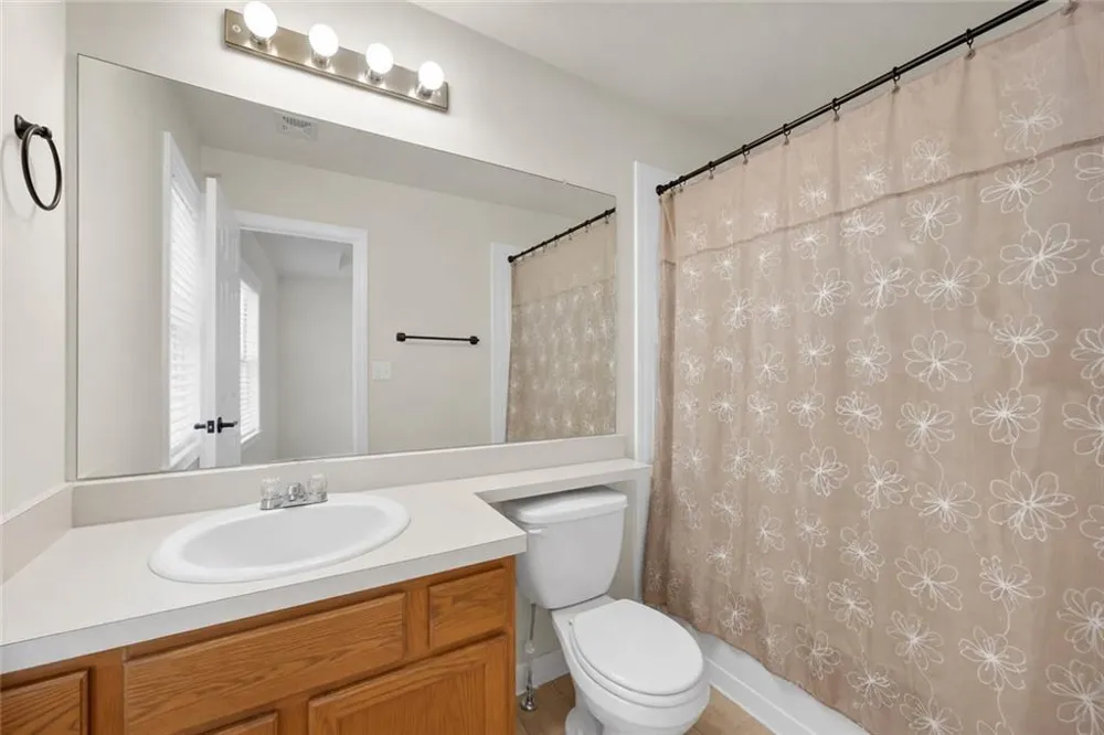 4625 Crawford Oaks Oakwood, GA 30566