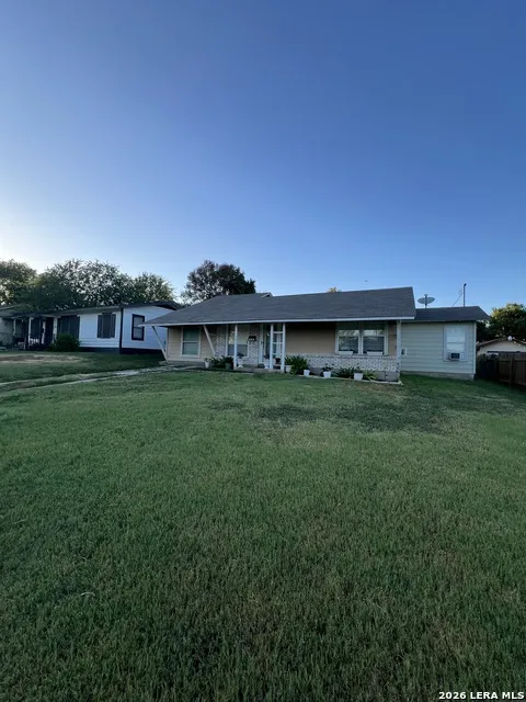 341 Prestwick Blvd