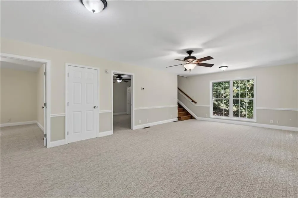 825 Rue Fluer De Lis Lavonia, GA 30553